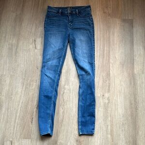 Abercrombie Harper Low Rise Jean Jegging
